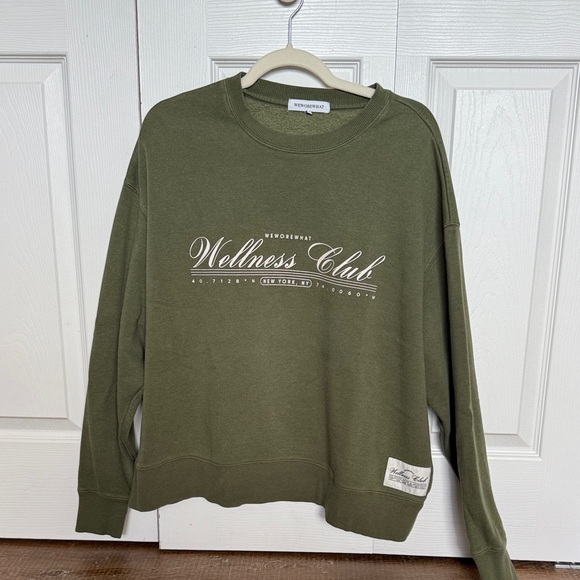 We wore what Wellness Club Green Pullover - Picture 1 of 1